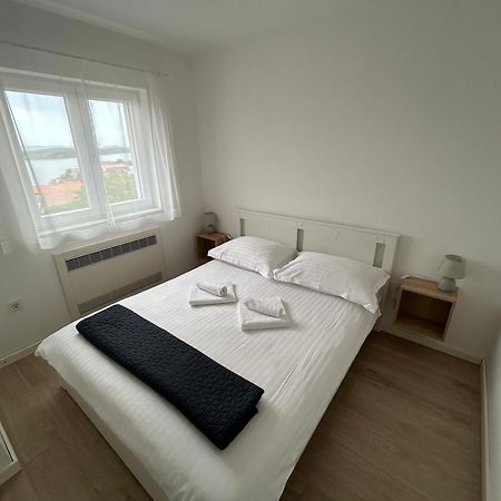 Apartman Miriam Шибеник Экстерьер фото