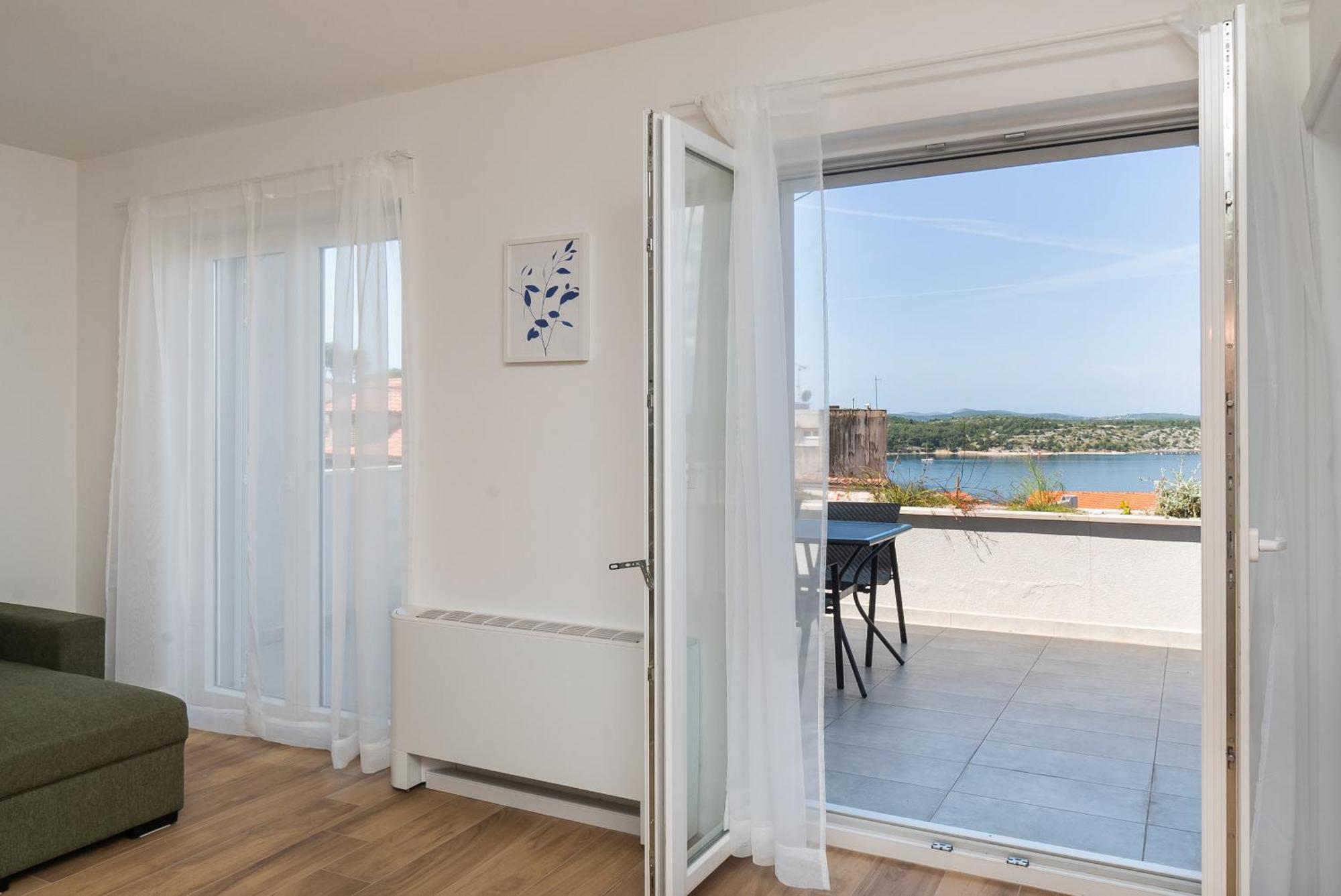 Apartman Miriam Шибеник Экстерьер фото