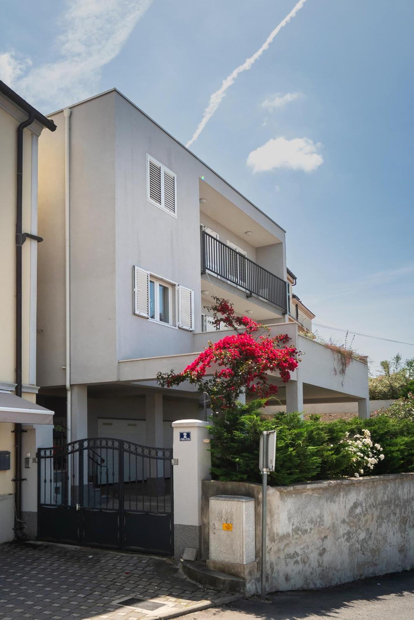 Apartman Miriam Шибеник Экстерьер фото