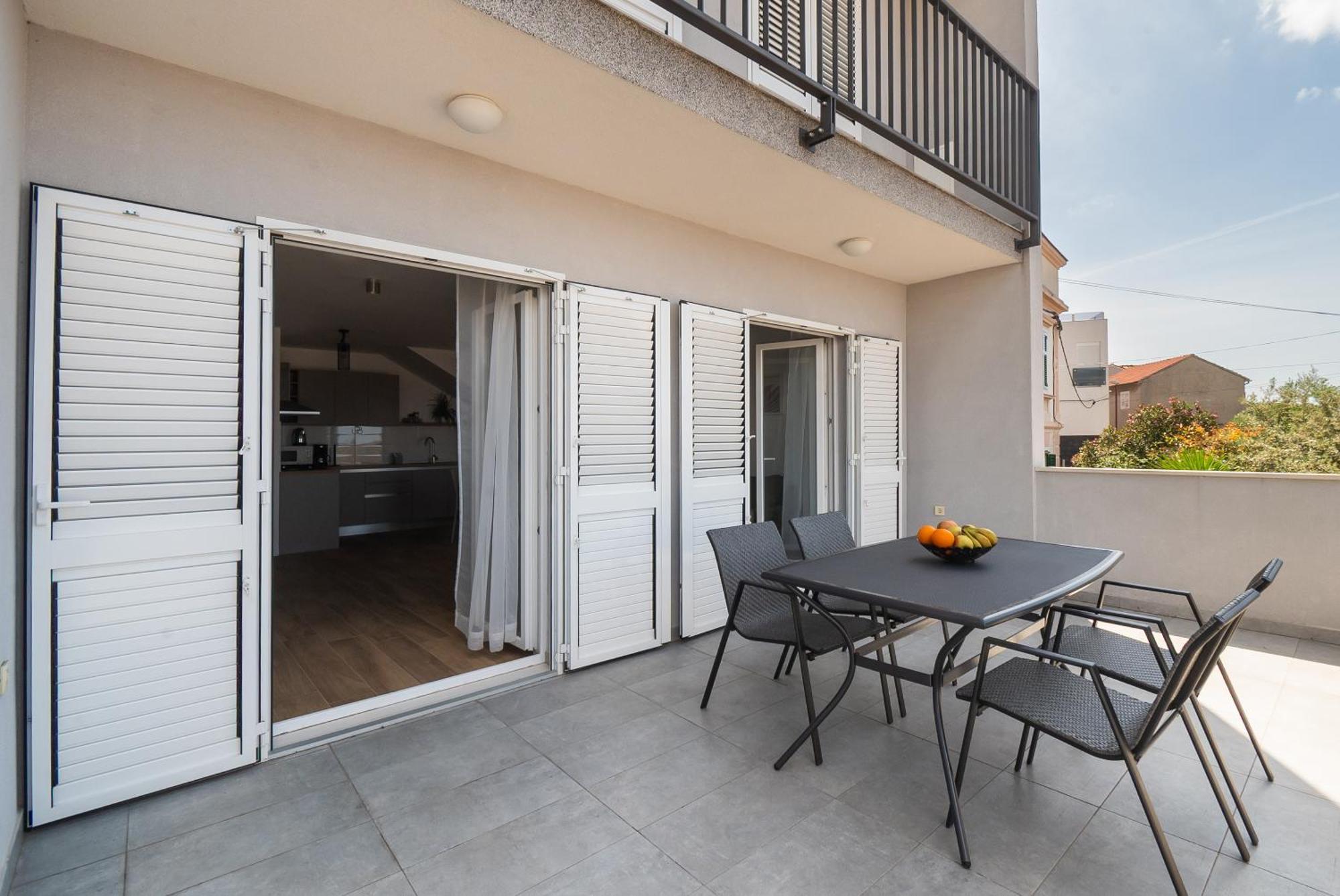 Apartman Miriam Шибеник Экстерьер фото